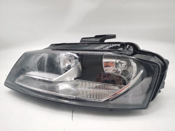 Audi A3 SPORTBACK 2008-2012 HALOGEN L.H.S HEADLIGHT ASSEMBLY