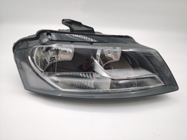 Audi A3 SPORTBACK 2008-2012 HALOGEN R.H.S HEADLIGHT ASSEMBLY