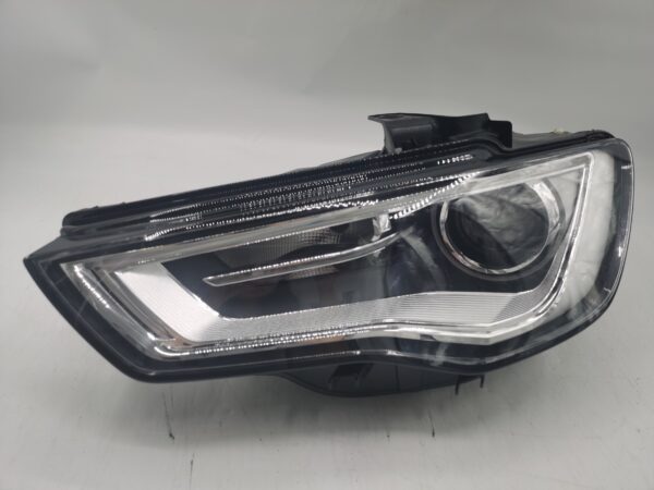 Audi A3 8V 2013-2015 XENON L.H.S HEADLIGHT ASSEMBLY