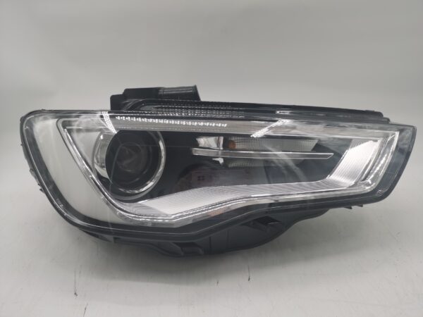 Audi A3 8V 2013-2015 XENON R.H.S HEADLIGHT ASSEMBLY