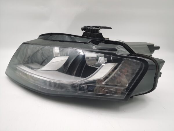 Audi A4 B8 2008-2010 HALOGEN L.H.S HEADLIGHT ASSEMBLY