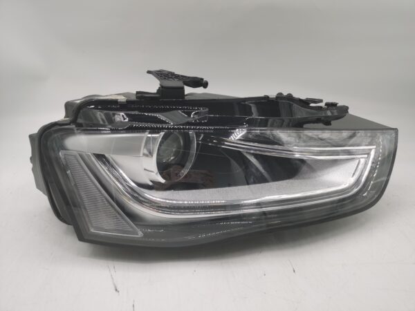 Audi A4 B8 2011-2014 XENON R.H.S HEADLIGHT ASSEMBLY