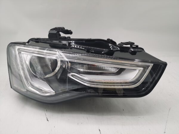 Audi A5 RS5 8TA 2011-2015 XENON R.H.S Headlight Assembly