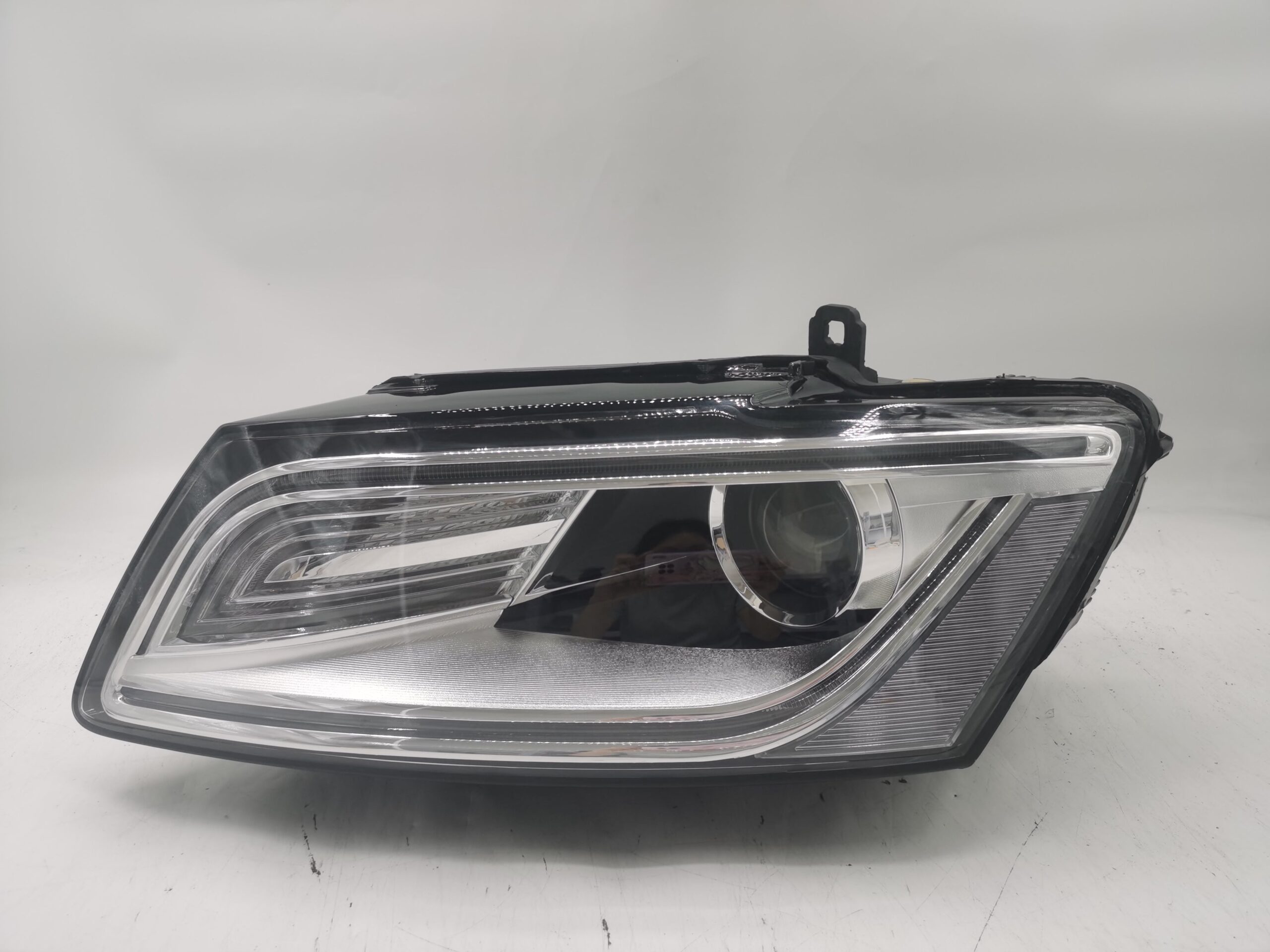 Audi Q5 2012-2016 XENON L.H.S Headlight Assembly