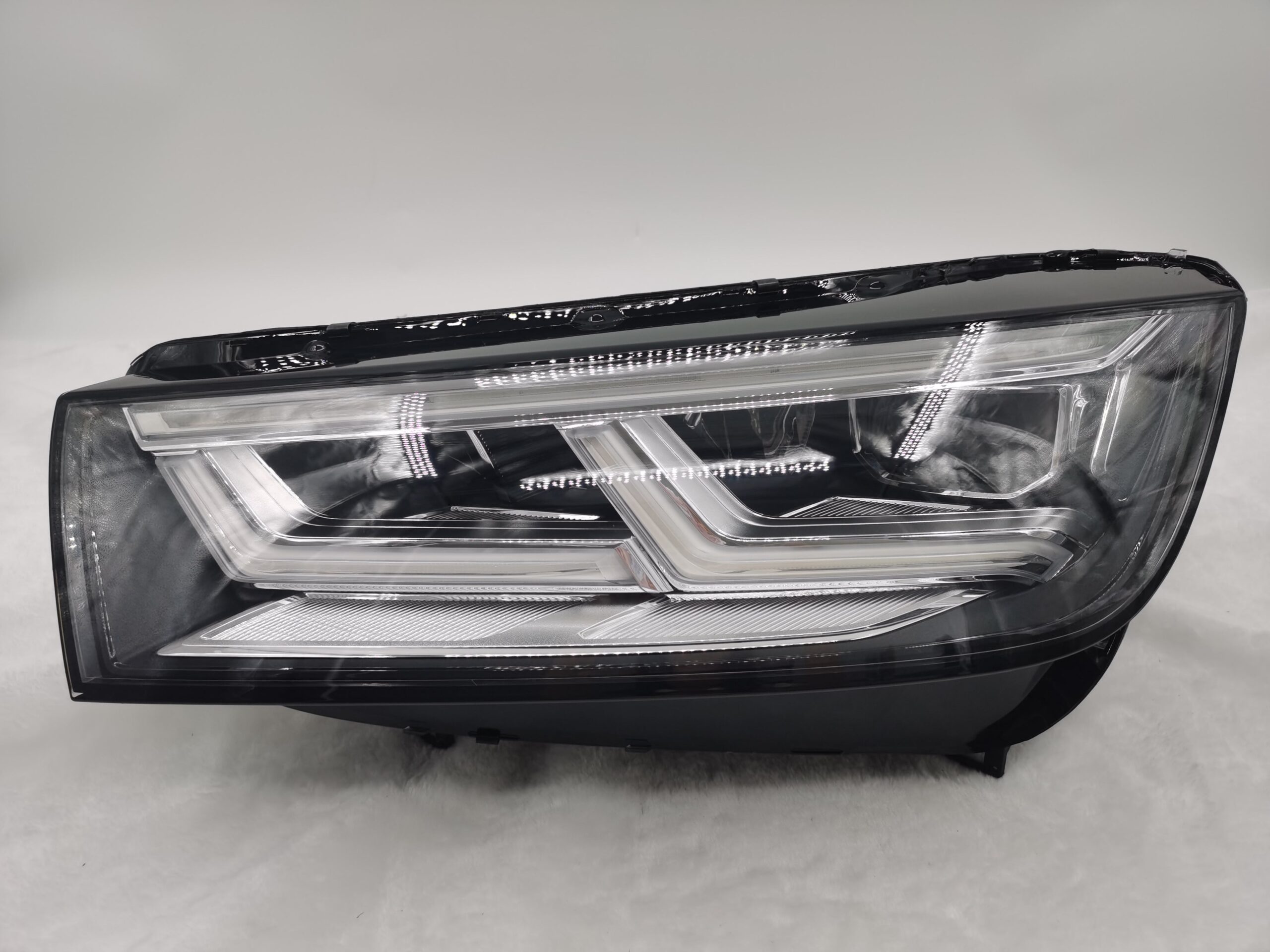 Audi Q5 2017-2020 LED L.H.S Headlight Assembly