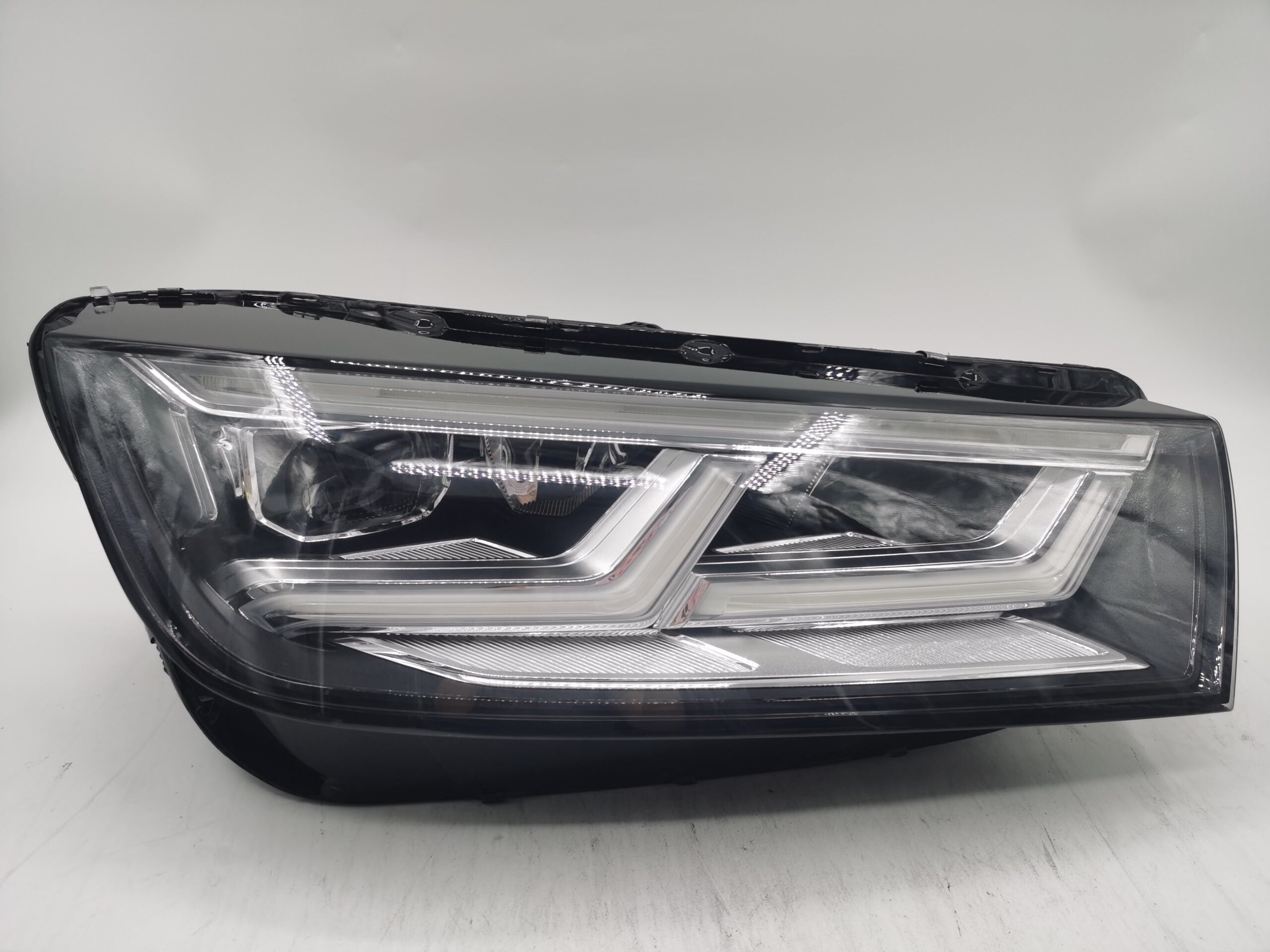 Audi Q5 2017-2020 LED R.H.S Headlight Assembly