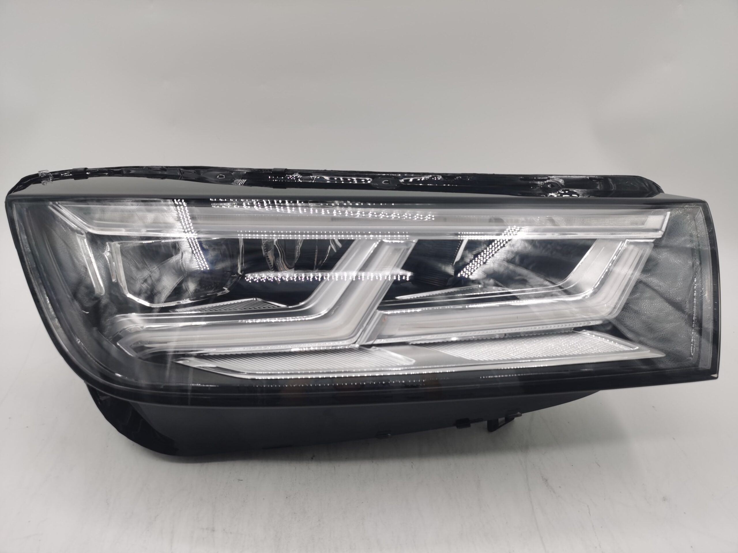 Audi Q5 2017-2020 LED R.H.S Headlight Assembly