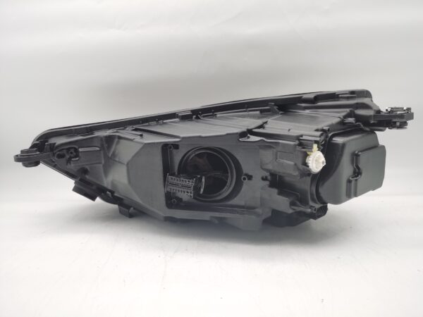 Audi Q5 2021-2023 LED R.H.S HEADLIGHT ASSEMBLY