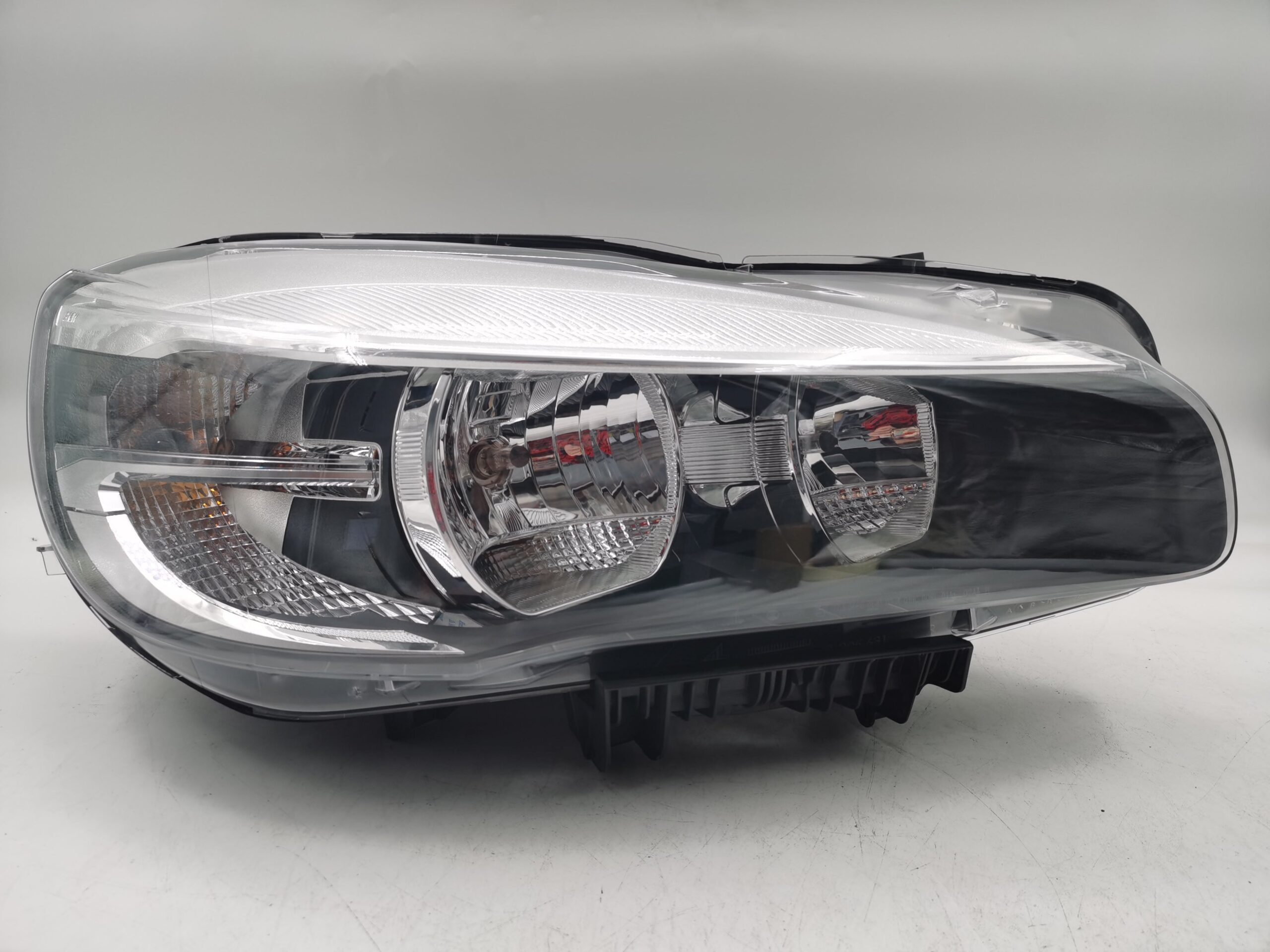 BMW 2 SERIES F45 F46 2015-2017 HALOGEN R.H.S HEADLIGHT ASSEMBLY