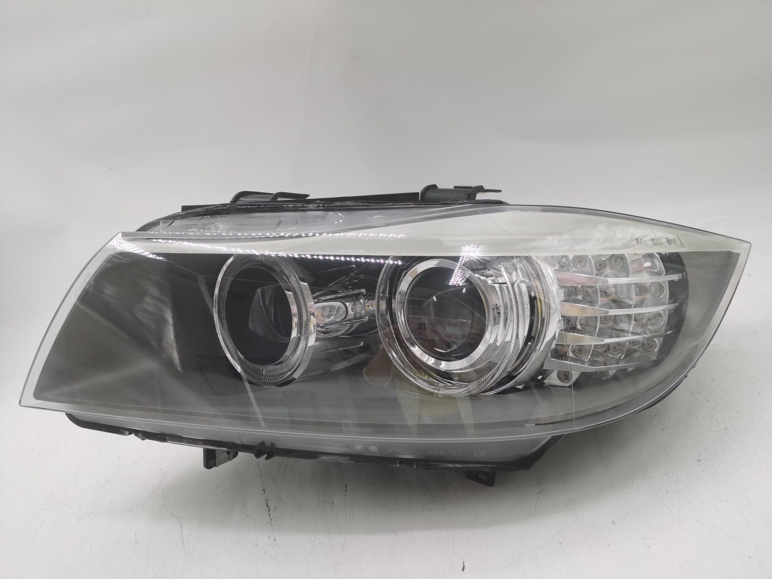 BMW 3 SERIES E90 E91 2008-2011 XENON L.H.S Headlight Assembly