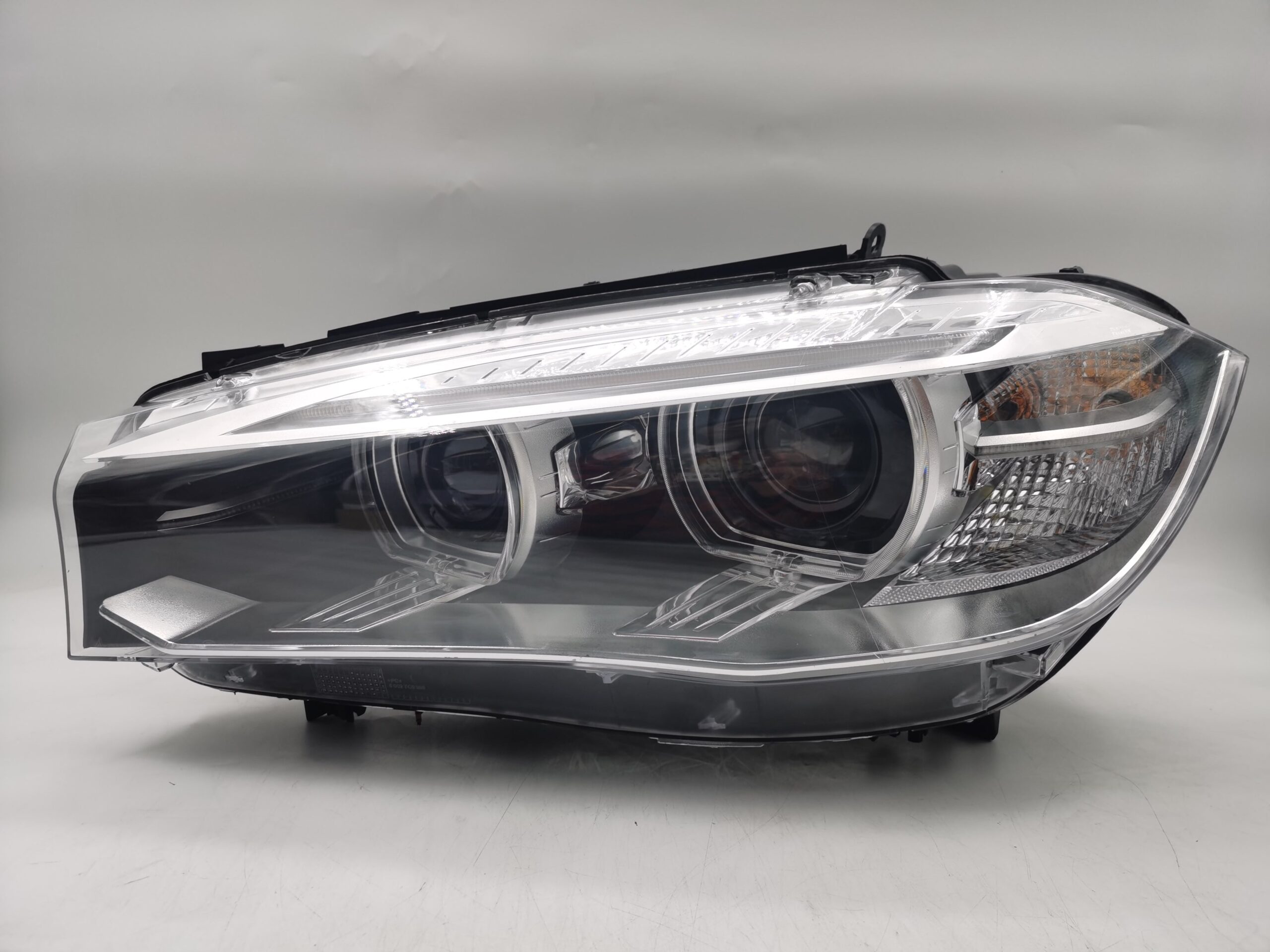 BMW X5 F15 X6 F16 2014-2017 XENON L.H.S HEADLIGHT ASSEMBLY