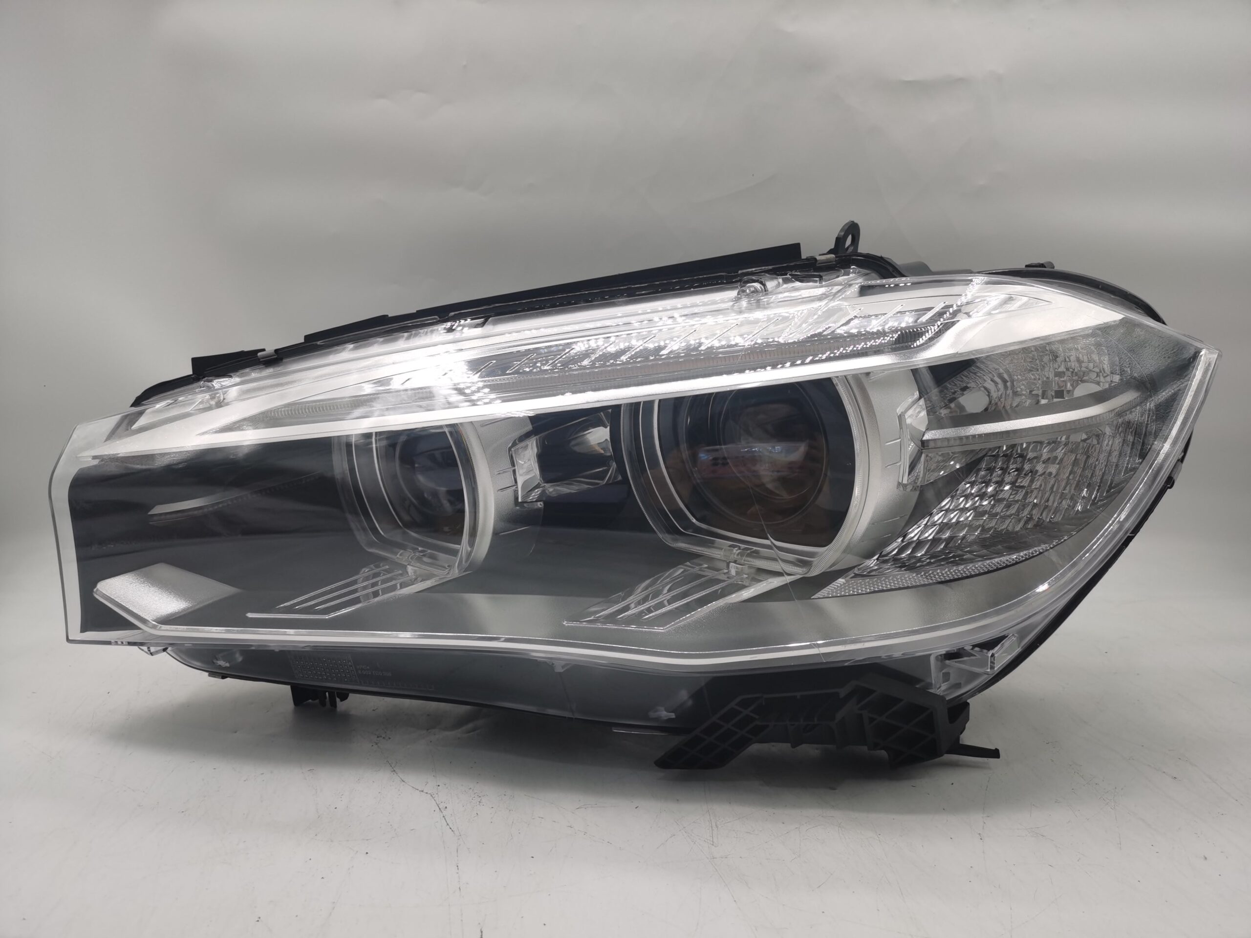 BMW X5 F15 X6 F16 2014-2017 XENON L.H.S HEADLIGHT ASSEMBLY