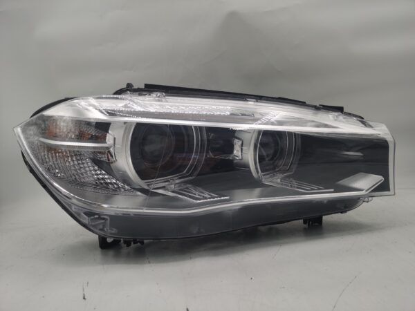 BMW X5 F15 X6 F16 2014-2017 XENON R.H.S Headlight Assembly