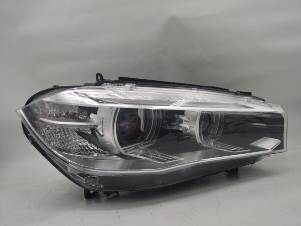 BMW X5 F15 X6 F16 2014-2017 XENON R.H.S Headlight Assembly