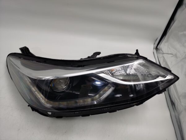 Holden Astra R.H.S HEADLIGHT ASSEMBLY