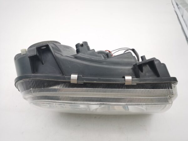 Chrysler 300C 2007-2010 R.H.S HEADLIGHT ASSEMBLY