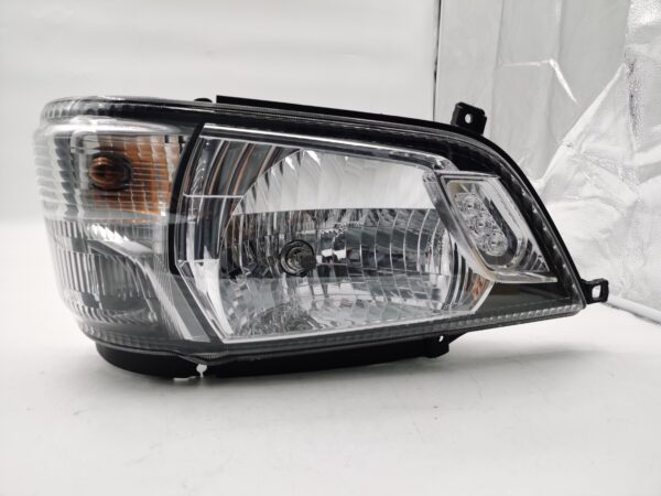 DAIHATSU HIJET 2016 R.H.S HEADLIGHT ASSEMBLY