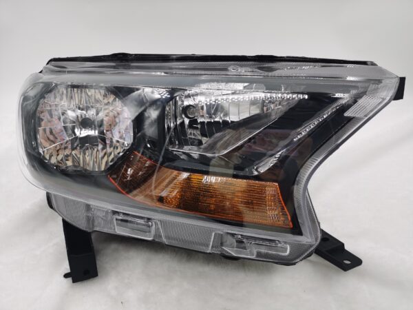 Ford EVEREST 2015-2019 HALOGEN R.H.S Headlight Assembly