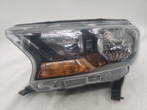 Ford EVEREST RANGER 2015-2019 HALOGEN L.H.S HEADLIGHT ASSEMBLY