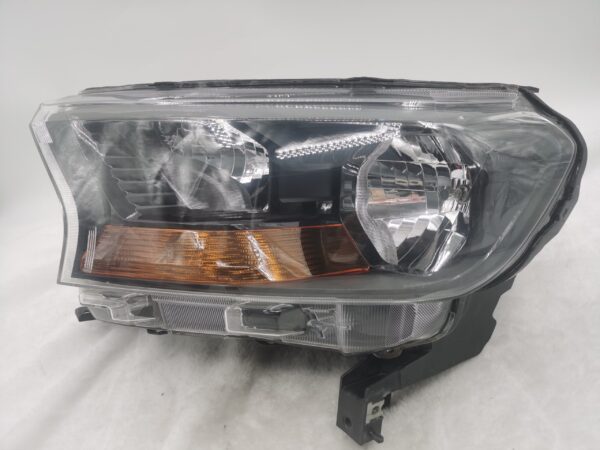 Ford EVEREST RANGER 2015-2019 HALOGEN L.H.S HEADLIGHT ASSEMBLY