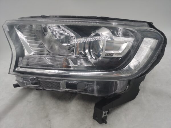 Ford EVEREST RANGER 2015-2019 LENS HALOGEN L.H.S HEADLIGHT ASSEMBLY