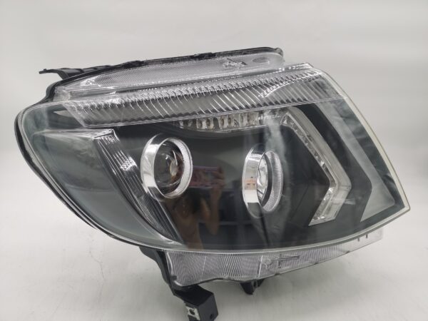 Ford EVEREST T6 2011-2014 HALOGEN R.H.S HEADLIGHT ASSEMBLY