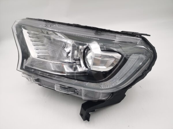 Ford EVEREST 2018 2019 L.H.S HEADLIGHT ASSEMBLY