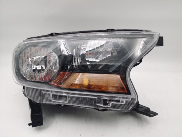 Ford EVERREST/MUSTANG 2011-2018 R.H.S HEADLIGHT ASSEMBLY