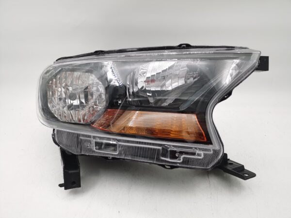 Ford EVEREST/MUSTANG 2011-2018 R.H.S HEADLIGHT ASSEMBLY