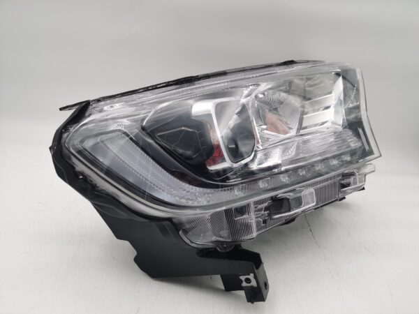 Ford EVEREST/MUSTANG 2011-2020 R.H.S HEADLIGHT ASSEMBLY