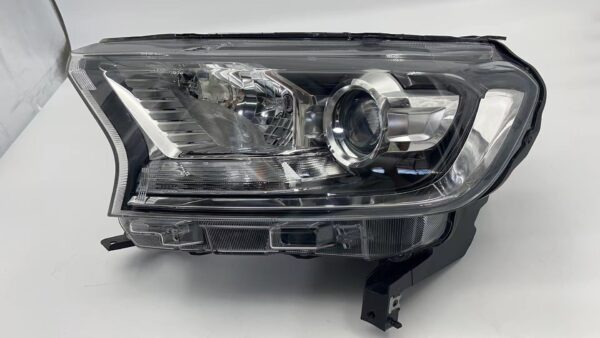 Ford EVEREST/RANGER 2015-2019 HALOGEN L.H.S HEADLIGHT ASSEMBLY