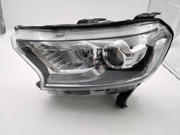 Ford EVEREST/RANGER 2015-2019 HALOGEN L.H.S HEADLIGHT ASSEMBLY