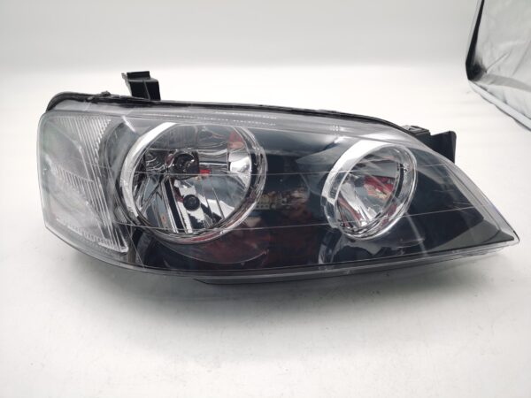 Ford FALCON/FAIRLANE BA BF1 XT 2002-2006 R.H.S HEADLIGHT ASSEMBLY