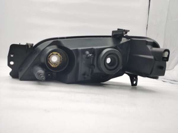 Ford FALCON BA BF XR6 XR8 R.H.S HEADLIGHT ASSEMBLY