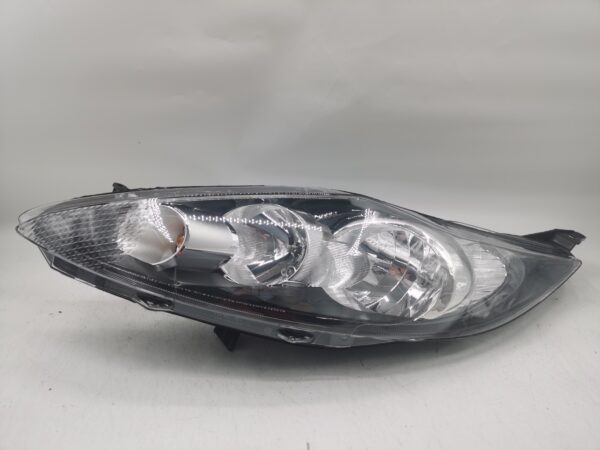 Ford FIESTA MK7 2009-2012 L.H.S HEADLIGHT ASSEMBLY