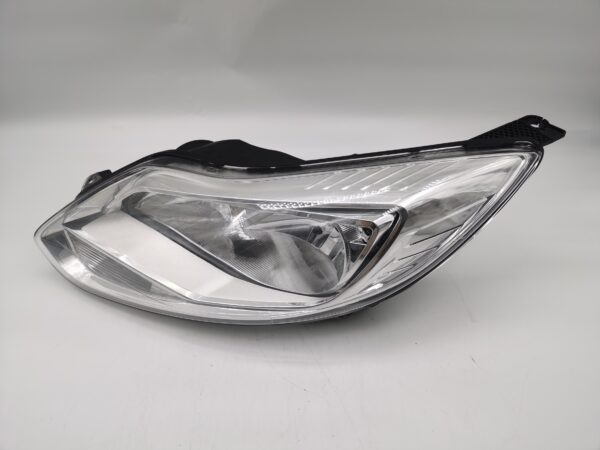 Ford FOCUS 2011-2014 L.H.S HEADLIGHT ASSEMBLY