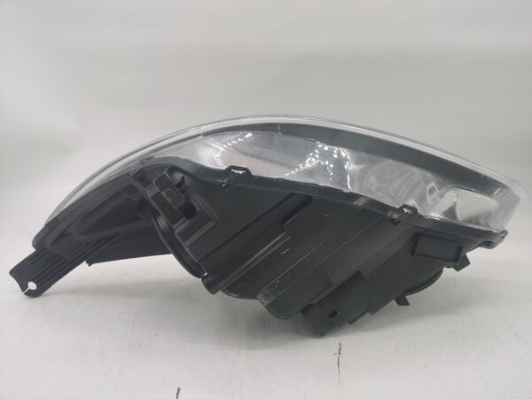 Ford FOCUS III 2011-2019 R.H.S HEADLIGHT ASSEMBLY