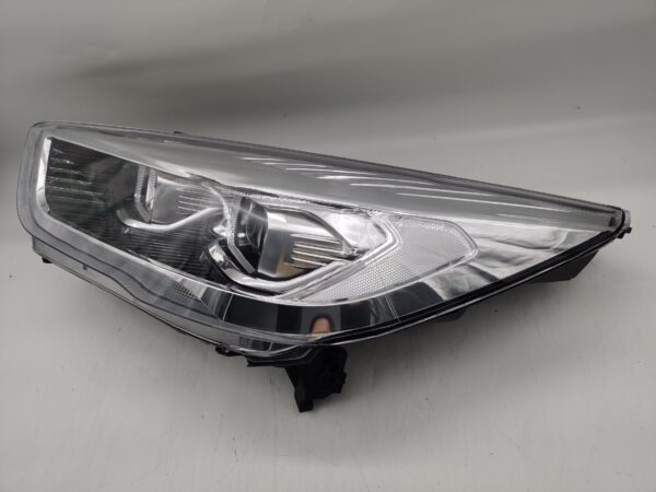 Ford KUGA MK2 2016-2020 L.H.S HEADLIGHT ASSEMBLY