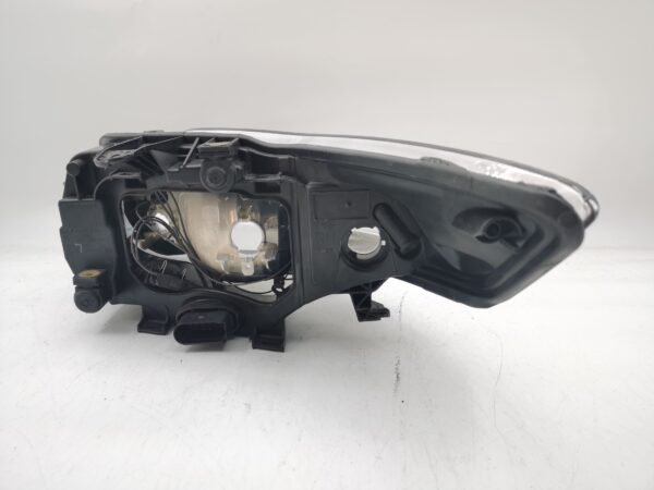 Ford MONDEO A8 2007-2010 R.H.S HEADLIGHT ASSEMBLY