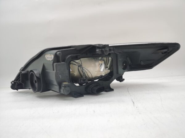 Ford MONDEO A8 2007-2010 R.H.S HEADLIGHT ASSEMBLY