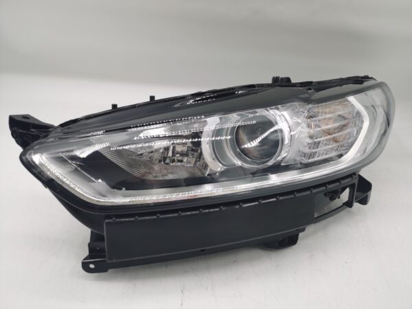 Ford MONDEO MK5 2015-2019 HALOGEN L.H.S HEADLIGHT ASSEMBLY