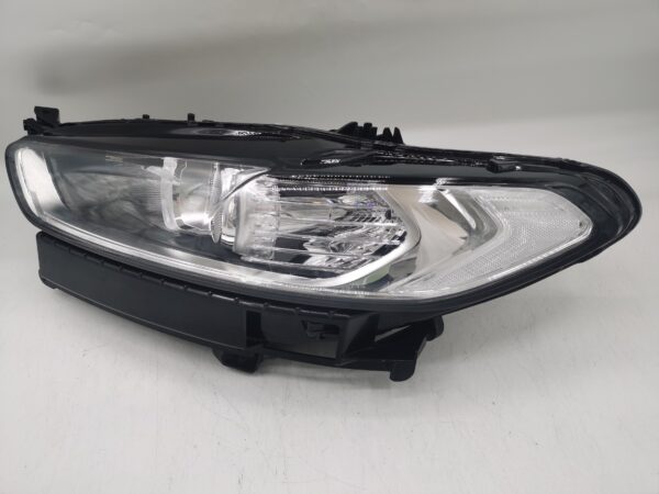 Ford MONDEO MK5 2015-2019 HALOGEN L.H.S HEADLIGHT ASSEMBLY