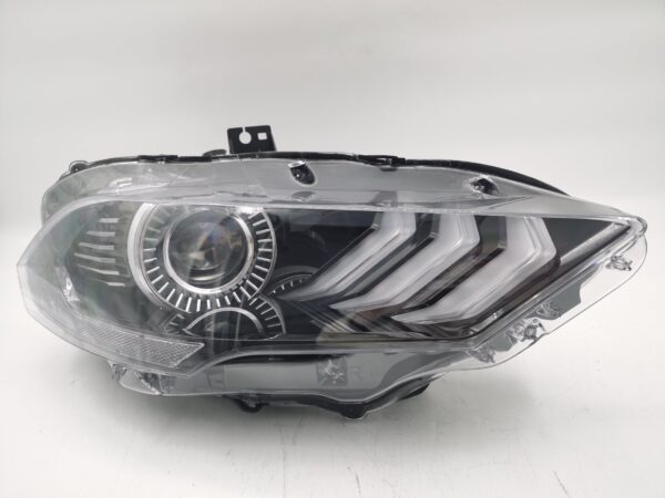 Ford MUSTANG 2018-2021 R.H.S HEADLIGHT ASSEMBLY