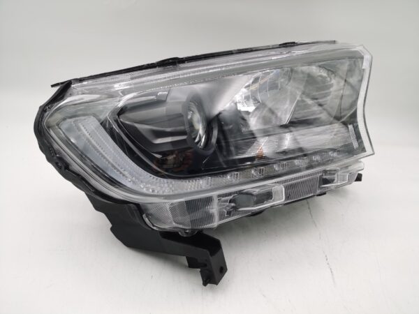 Ford EVEREST/RANGER 2015-2019 XENON  R.H.S HEADLIGHT ASSEMBLY