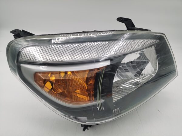 Ford RANGER 2008-2011 R.H.S HEADLIGHT ASSEMBLY