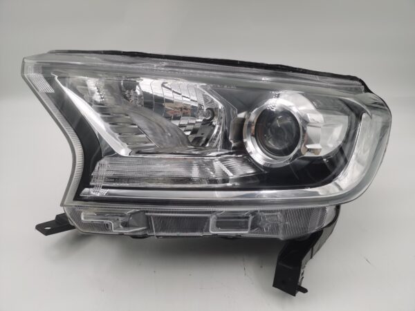 Ford EVEREST/RANGER 2015-2019 HALOGEN L.H.S HEADLIGHT ASSEMBLY