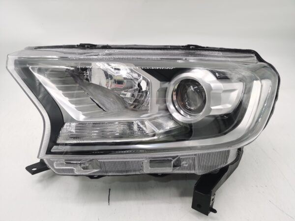 Ford EVEREST/RANGER 2015-2019 HALOGEN L.H.S HEADLIGHT ASSEMBLY