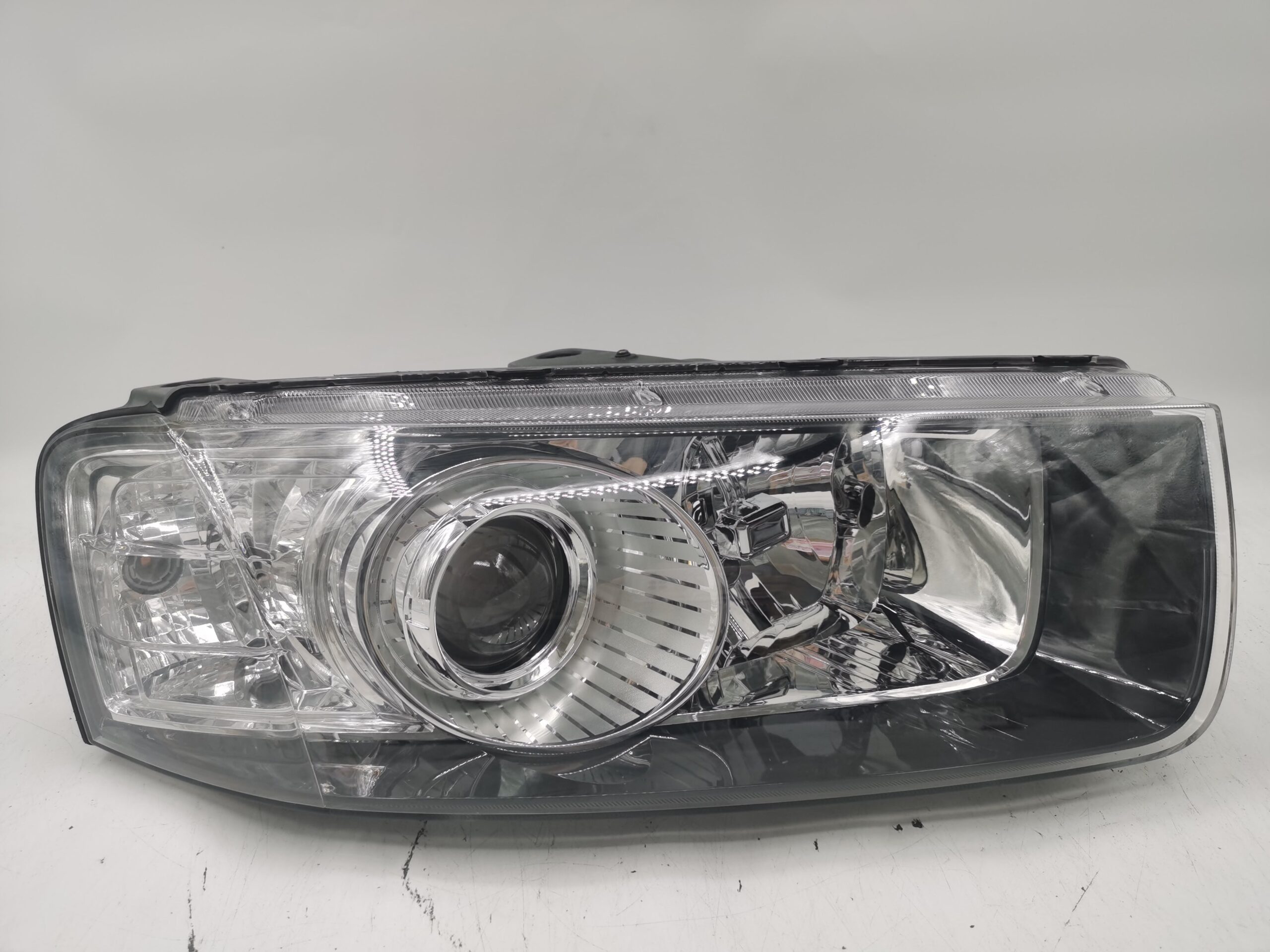 Holden CAPTIVA 7 2011-2015 HALOGEN R.H.S HEADLIGHT ASSEMBLY