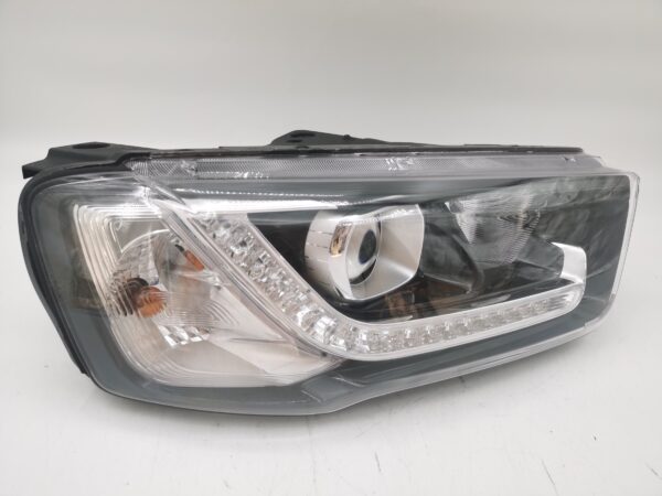 Holden CAPTIVA 2016-2021 HALOGEN R.H.S HEADLIGHT ASSEMBLY