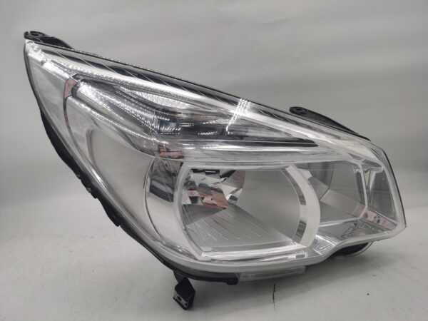 Holden COLORADO 2012-2015 HALOGEN R.H.S HEADLIGHT ASSEMBLY